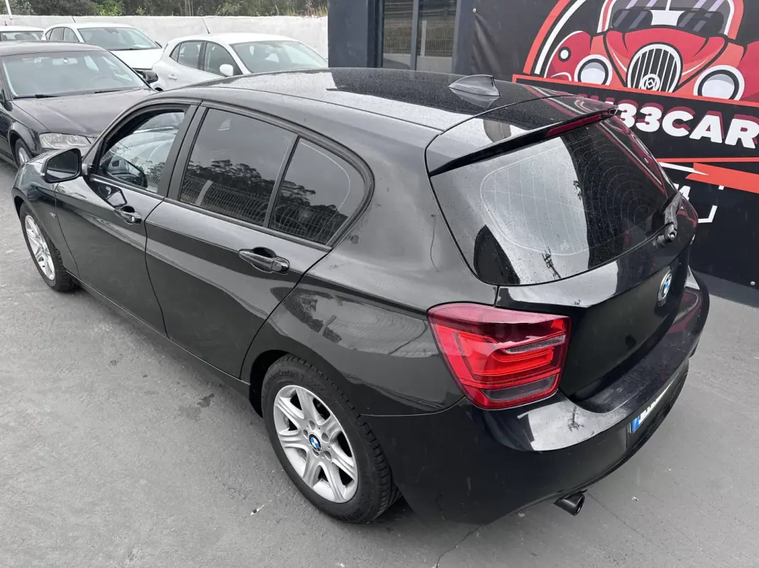 BMW 116 2013 - 10900 EUR, 220000 km - AUTO.MOTO.pt - 220000km - foto 13 de 31