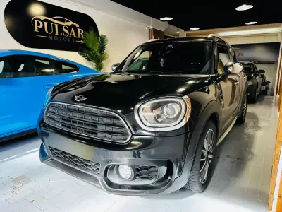 MINI Countryman 2017 - 17000 EUR, 166000 km - AUTO.MOTO.pt - 166000km - foto 2 de 12