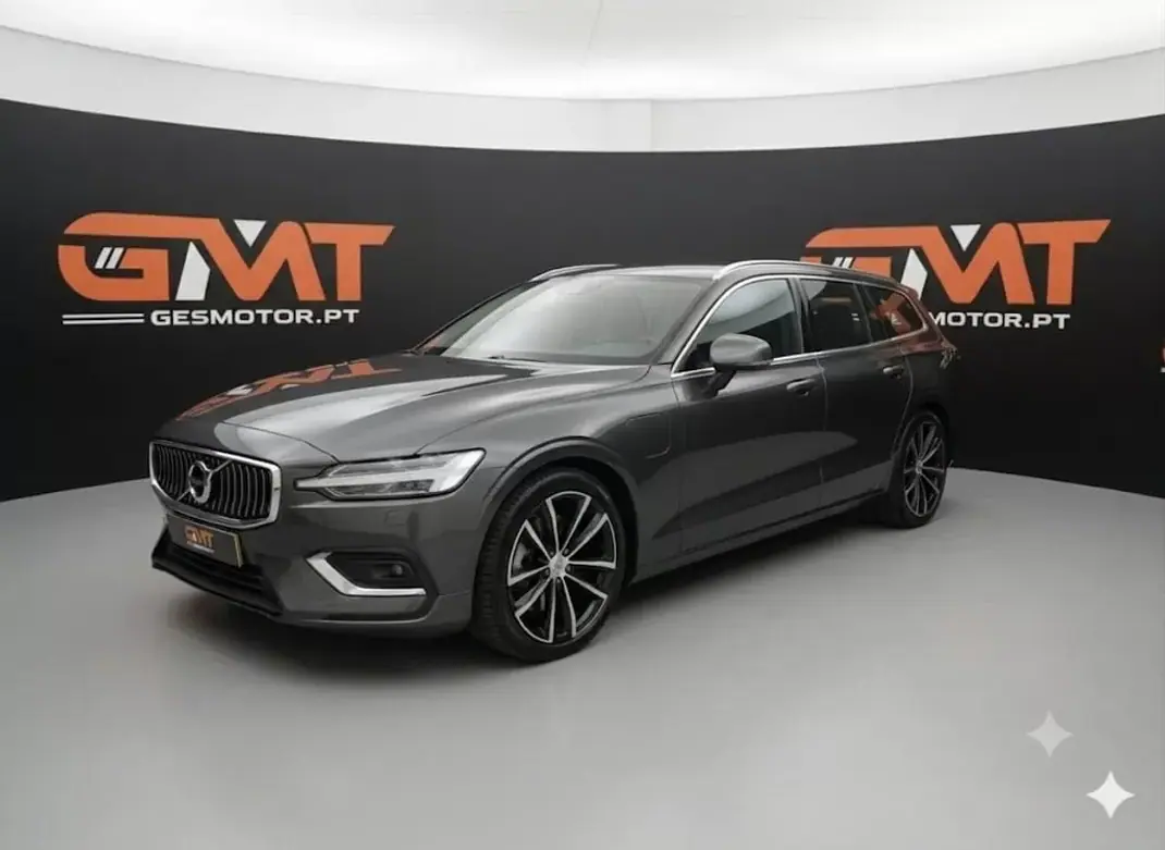 Volvo V60 2023 - 34900 EUR, 74980 km - 74980km - foto 3 de 22