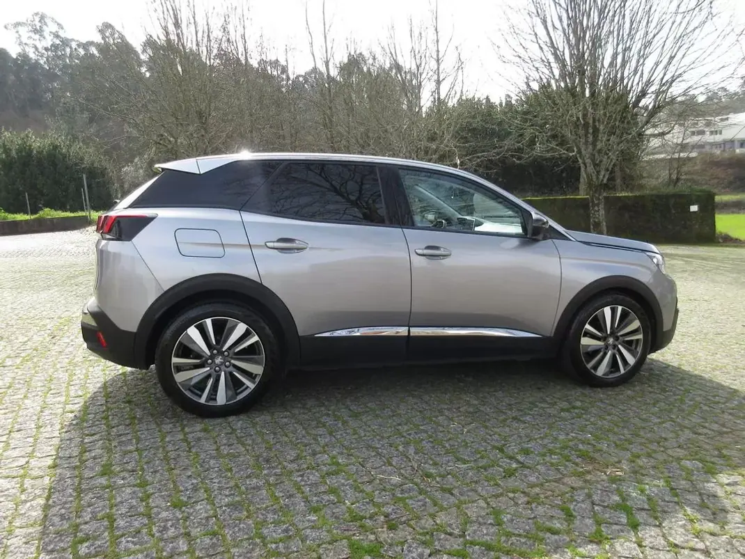 Peugeot 3008 2017 - 17990 EUR, 168000 km - 168000km - foto 10 de 37