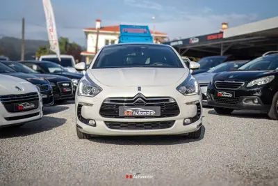 Citroën DS5 2013 — photo 4 of 45