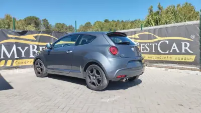 Alfa Romeo MiTo 2009 - 8900 EUR, 154158 km - AUTO.MOTO.pt - 154158km - foto 5 de 9