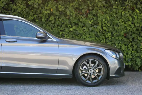 Mercedes-Benz C 200 2017 - 17900 EUR, 211500 km - 211500km - foto 5 de 17