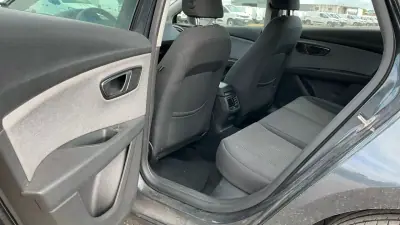 SEAT Leon ST 2019 - 9999 EUR, 199204 km - AUTO.MOTO.pt - 199204km - foto 10 de 11