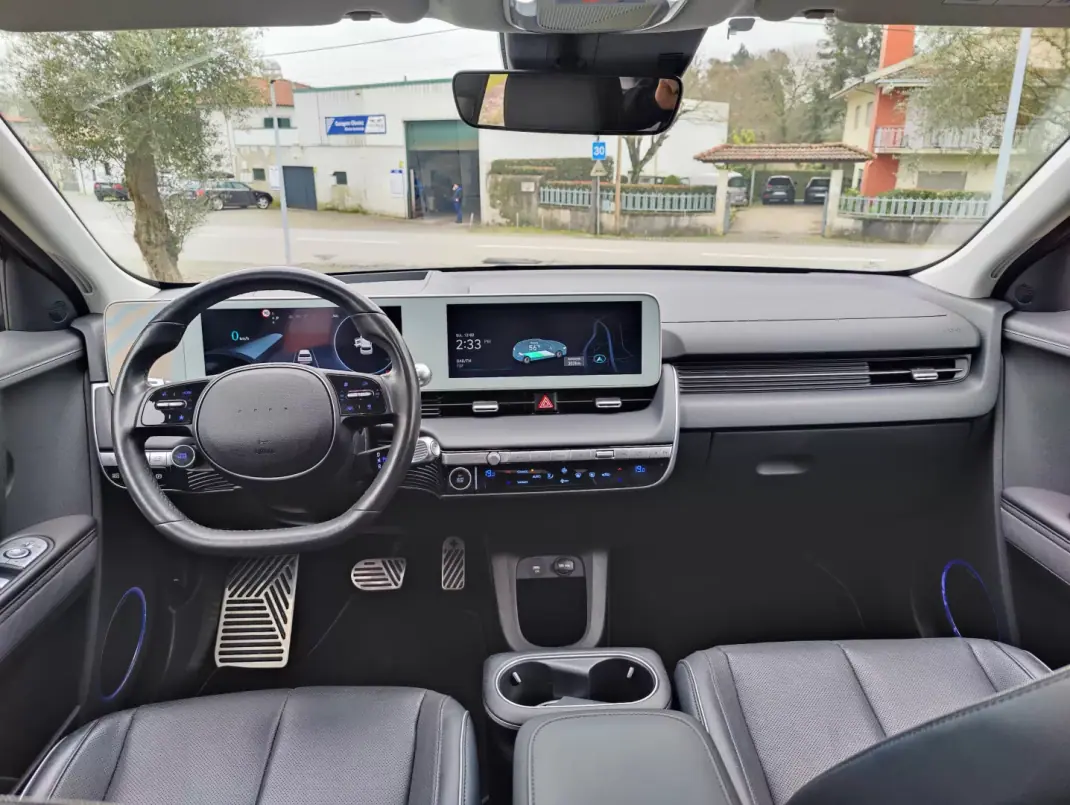 Hyundai Ioniq 5 2022 - 26990 EUR, 97082 km - AUTO.MOTO.pt - 97082km - foto 7 de 11