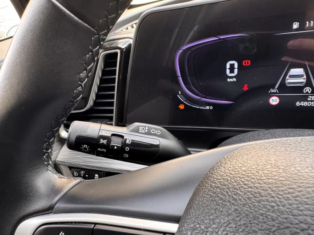 Kia Sportage 2023 - 24500 EUR, 64809 km - AUTO.MOTO.pt - 64809km - foto 13 de 24