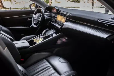 Peugeot 508 SW 2020 - 16990 EUR, 132236 km - AUTO.MOTO.pt - 132236km - foto 25 de 41