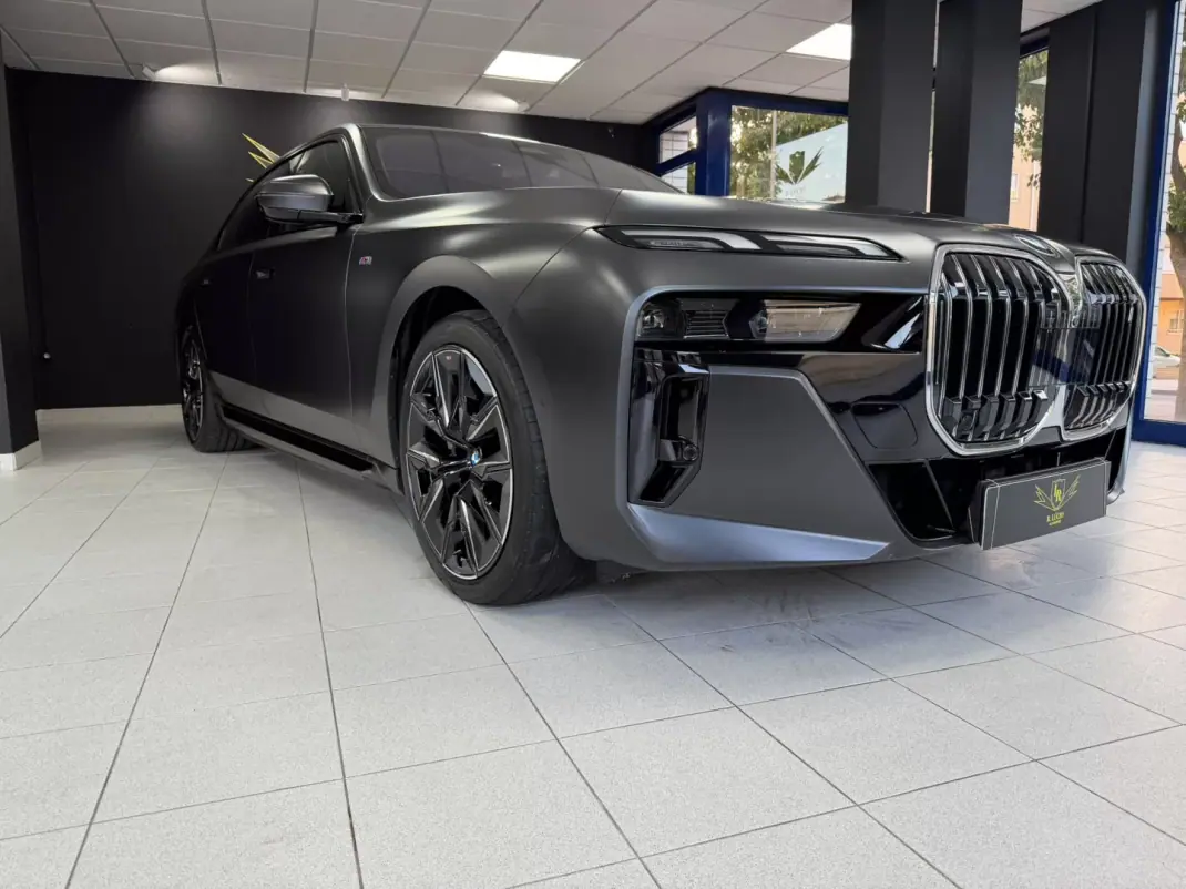 BMW i7 2024 - 87000 EUR, 39183 km - 39183km - foto 5 de 53