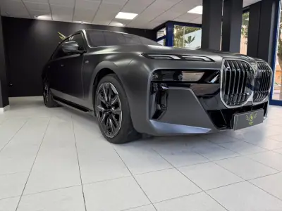 BMW i7 2024 - 87000 EUR, 39183 km - 39183km - foto 5 de 53