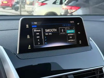 Mitsubishi Eclipse Cross 2019 - 21750 EUR, 89000 km - AUTO.MOTO.pt - 89000km - foto 16 de 24