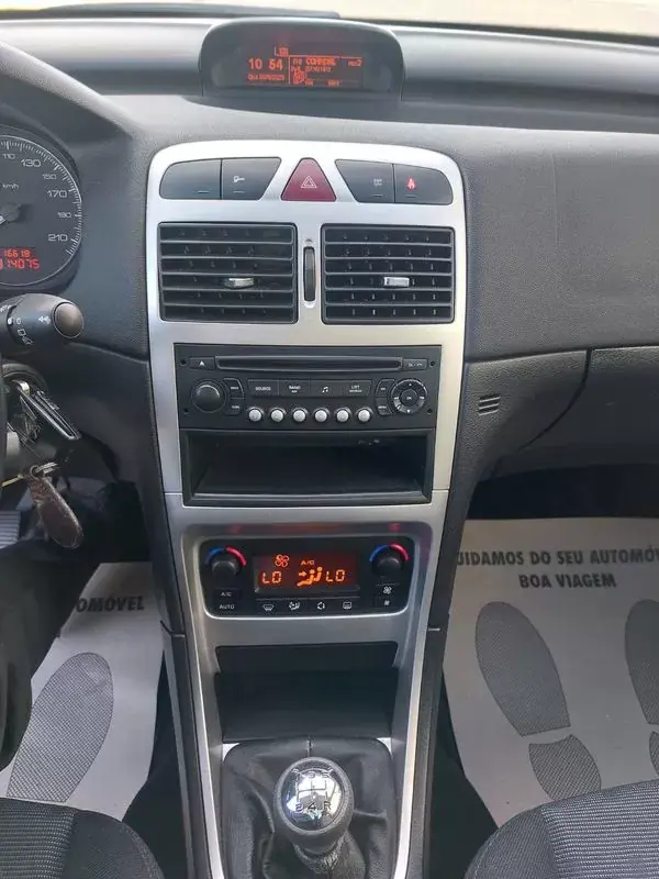 Peugeot 307 SW 2005 - 3490 EUR, 314070 km - AUTO.MOTO.pt - 314070km - foto 21 de 21