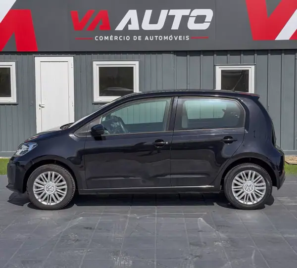 Volkswagen Up! 2017 - 7500 EUR, 191000 km - AUTO.MOTO.pt - 191000km - foto 5 de 10
