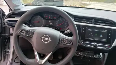 Opel Corsa 2021 - 12999 EUR, 117000 km - AUTO.MOTO.pt - 117000km - foto 24 de 32
