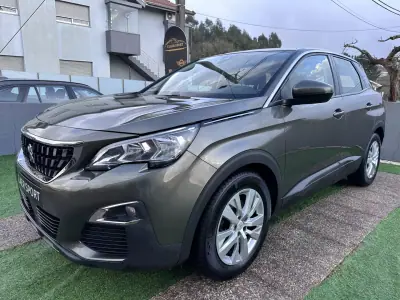 Peugeot 3008 2019 - 13900 EUR, 180000 km - AUTO.MOTO.pt - 180000km - foto 3 de 45