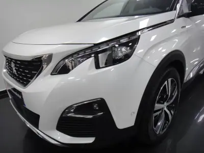 Peugeot 3008 2020 - 19500 EUR, 78000 km - AUTO.MOTO.pt - 78000km - foto 4 de 37