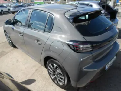 Peugeot 208 2024 - 15900 EUR, 36982 km - AUTO.MOTO.pt - 36982km - foto 4 de 15
