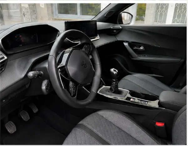 Peugeot 2008 1.2 Allure PureTech 2025 Gasolina