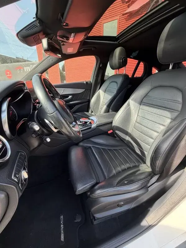 Mercedes-Benz GLC 220 2016 - 29900 EUR, 203000 km - AUTO.MOTO.pt - 203000km - foto 5 de 8