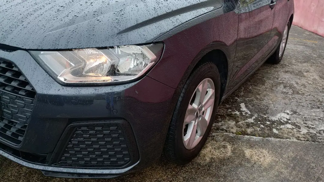 Audi A1 Sportback 2019 - 14999 EUR, 121000 km - AUTO.MOTO.pt - 121000km - foto 10 de 40