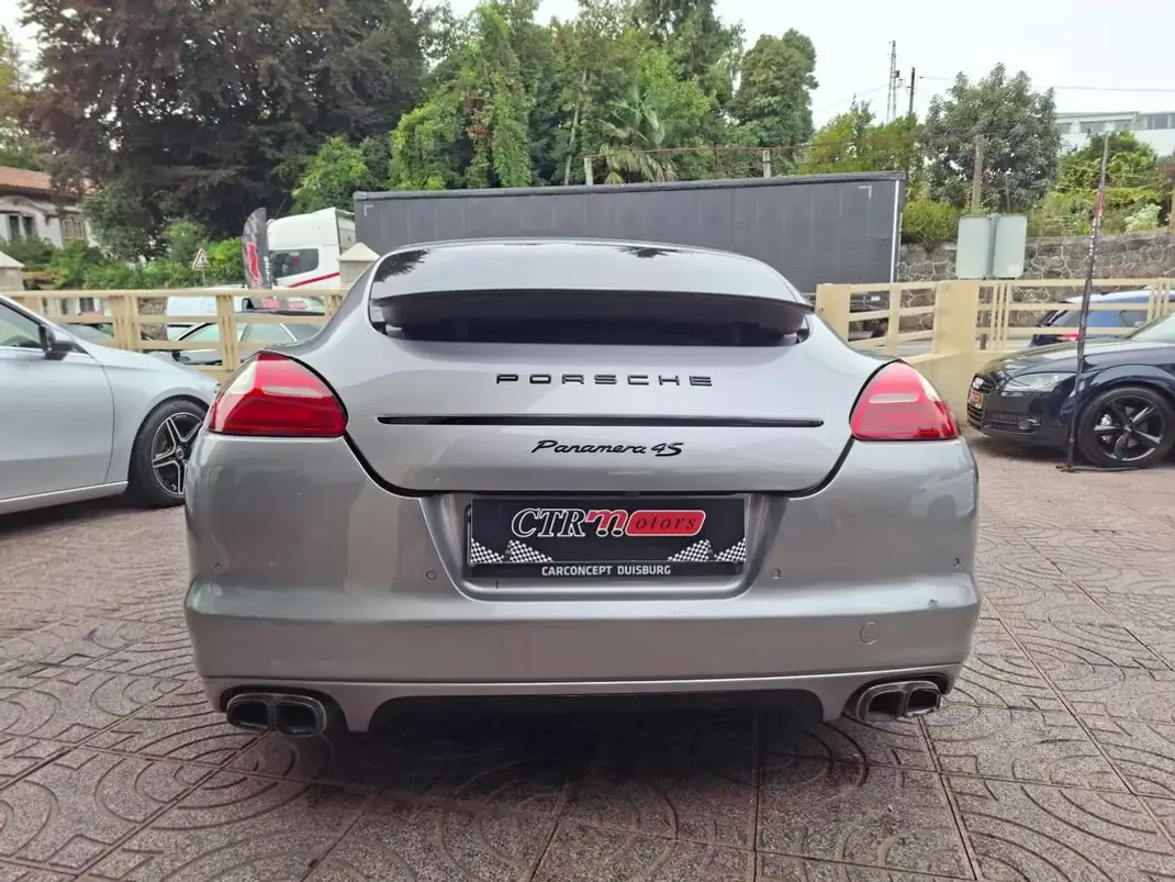 Porsche Panamera 2011 - 47900 EUR, 133621 km - 133621km - foto 10 de 36