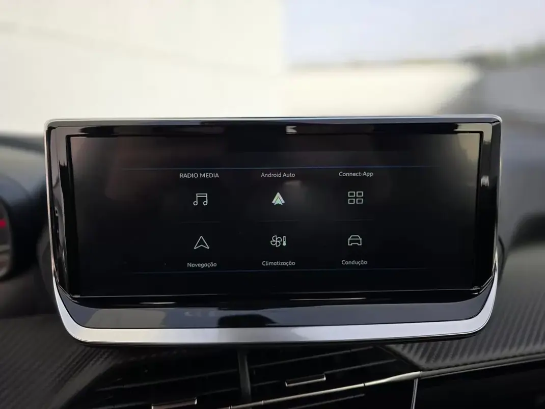 Peugeot 2008 2024 - 18500 EUR, 10965 km - AUTO.MOTO.pt - 10965km - foto 21 de 34