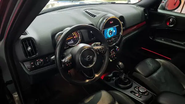 MINI Countryman 2018 - 21550 EUR, 127363 km - AUTO.MOTO.pt - 127363km - foto 22 de 71