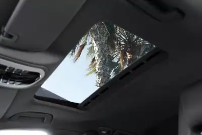 Porsche Panamera 2012 - 42500 EUR, 169168 km - AUTO.MOTO.pt - 169168km - foto 9 de 17