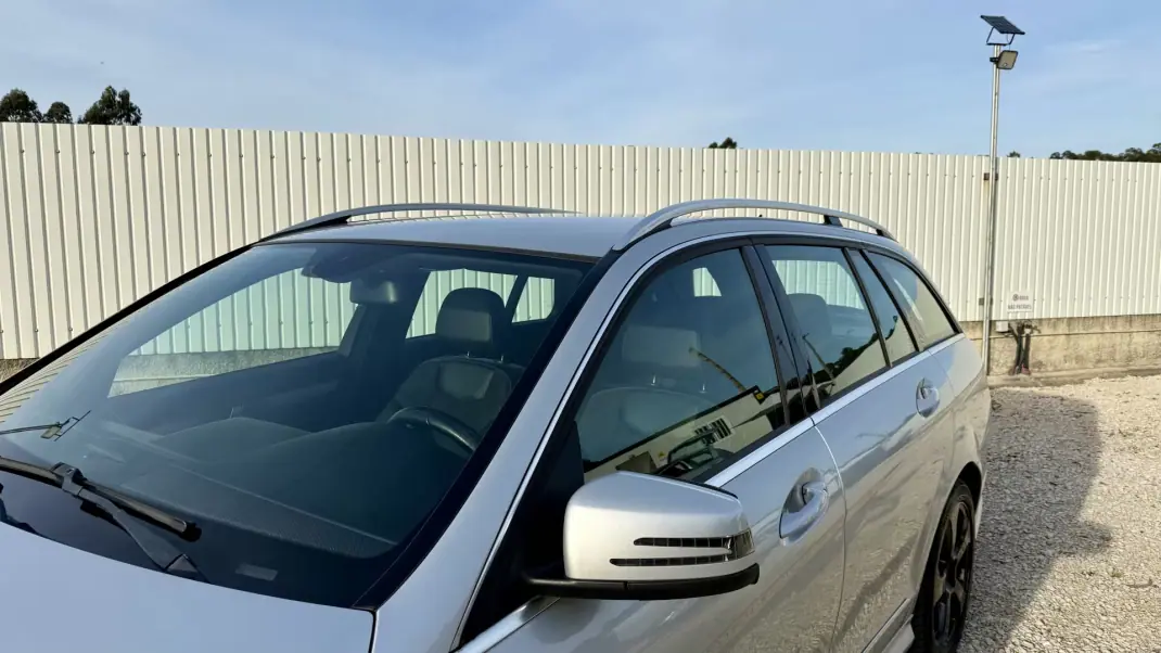 Mercedes-Benz C 180 2014 - 14900 EUR, 245000 km - AUTO.MOTO.pt - 245000km - foto 5 de 25