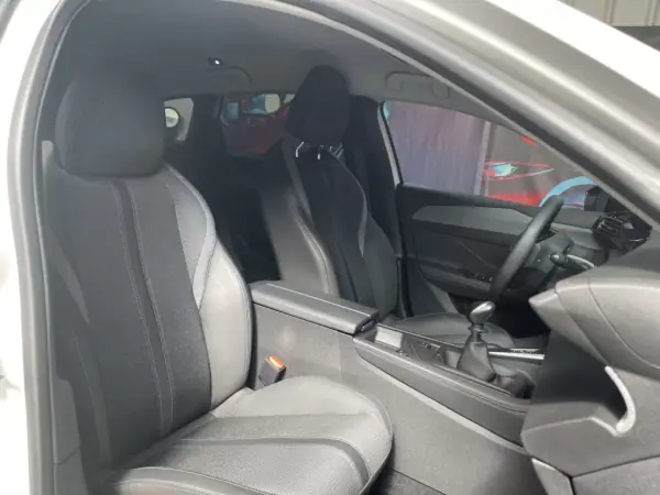 Peugeot 308 SW 2022 - 24750 EUR, 43000 km - AUTO.MOTO.pt - 43000km - foto 34 de 57