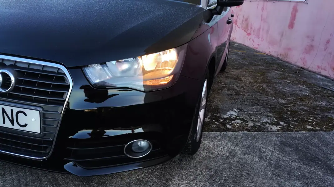 Audi A1 Sportback 2014 - 10999 EUR, 159000 km - AUTO.MOTO.pt - 159000km - foto 8 de 37