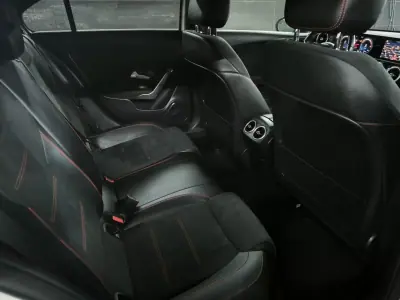 Mercedes-Benz A 250 Limousine 2020 - 25950 EUR, 141000 km - AUTO.MOTO.pt - 141000km - foto 22 de 55
