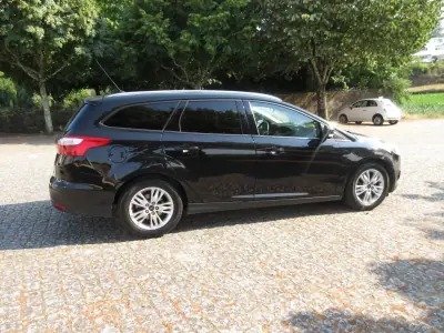 Ford Focus SW 2013 - 6990 EUR, 210000 km - 210000km - foto 9 de 28