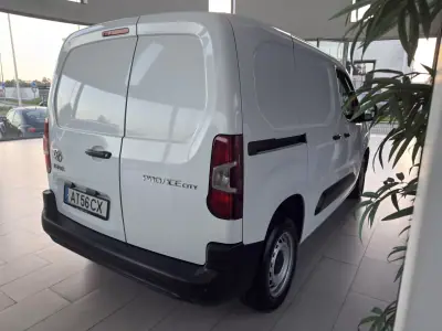 Toyota PROACE City EXCLUSIVE 2022 - 16490 EUR, 80811 km - AUTO.MOTO.pt - 80811km - foto 20 de 21