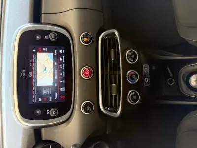Fiat 500X 2023 - 21900 EUR, 51150 km - AUTO.MOTO.pt - 51150km - foto 4 de 12