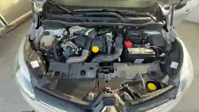 Renault Captur 2019 - 13249 EUR, 125000 km - AUTO.MOTO.pt - 125000km - foto 12 de 16