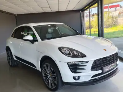Porsche Macan 2016 - 47500 EUR, 141000 km - AUTO.MOTO.pt - 141000km - foto 4 de 23