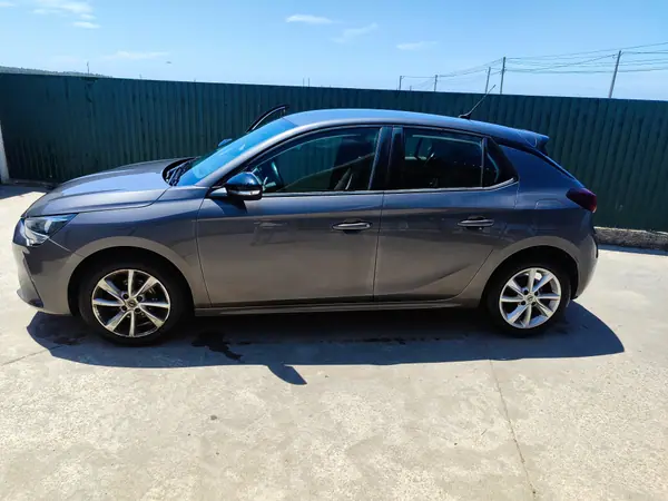 Opel Corsa 2020 - 8500 EUR, 80000 km - AUTO.MOTO.pt - 80000km - foto 3 de 6