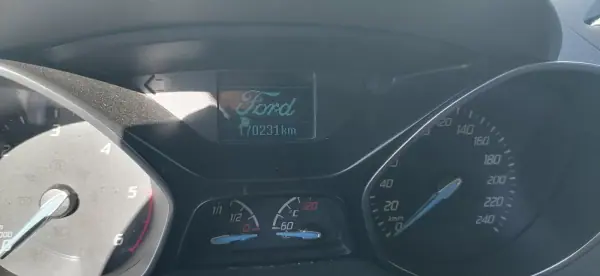 Ford C-Max 2012 - 11600 EUR, 170350 km - AUTO.MOTO.pt - 170350km - foto 2 de 15