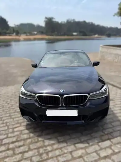 BMW 620 Gran Turismo 2019 - 37900 EUR, 101200 km - AUTO.MOTO.pt - 101200km - foto 3 de 14