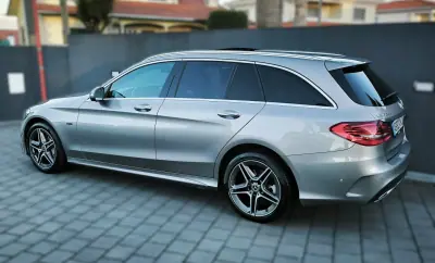 Mercedes-Benz C 300 2020 - 28950 EUR, 166000 km - AUTO.MOTO.pt - 166000km - foto 13 de 62
