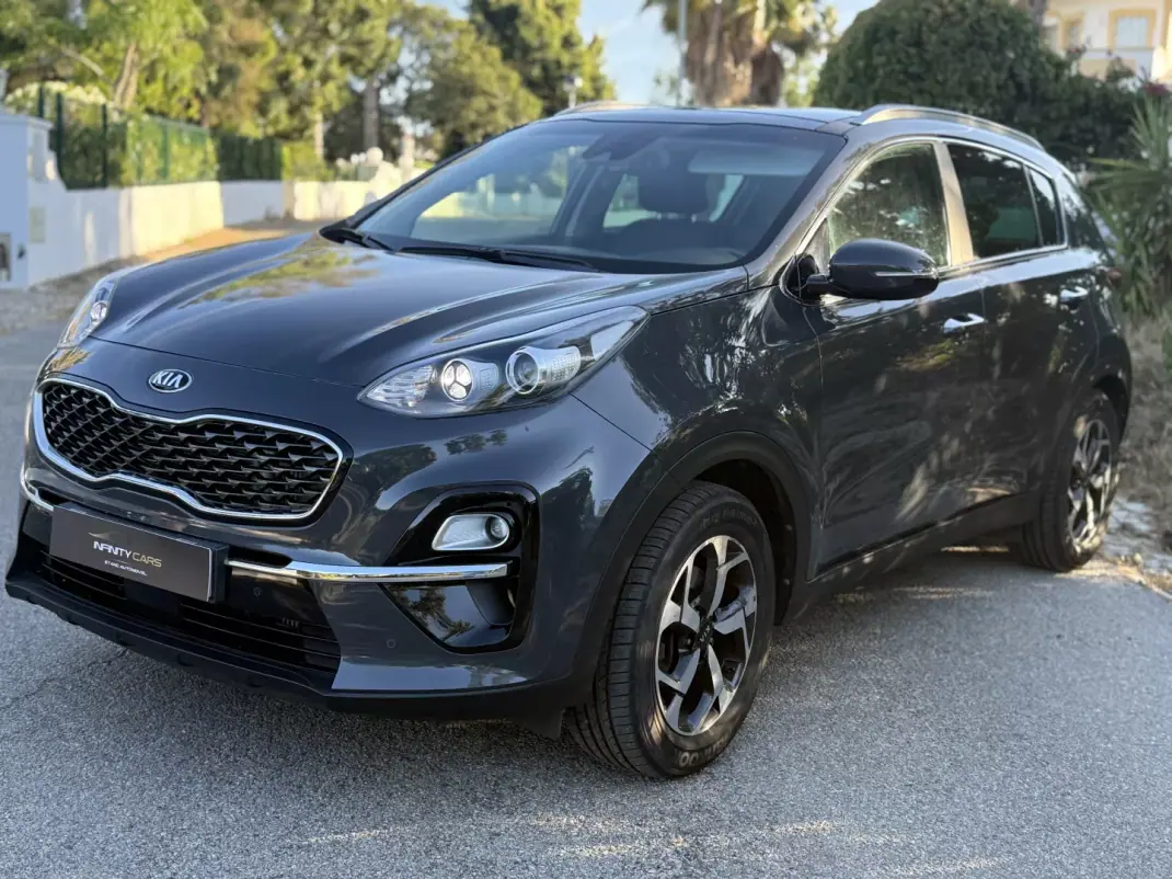 Kia Sportage 2020 - 18999 EUR, 40000 km - AUTO.MOTO.pt - 40000km - foto 1 de 15