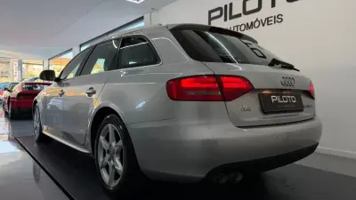 Audi A4 Avant 2008 - 9990 EUR, 300335 km - AUTO.MOTO.pt - 300335km - foto 6 de 24