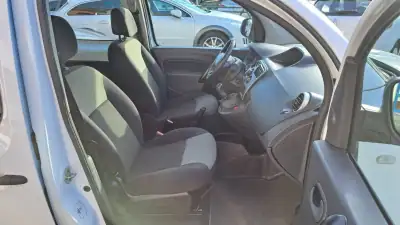 Renault Kangoo 1.5 DCI Express S/S Maxi Business 2019 - 18900 EUR, 190869 km - AUTO.MOTO.pt - 190869km - foto 13 de 31