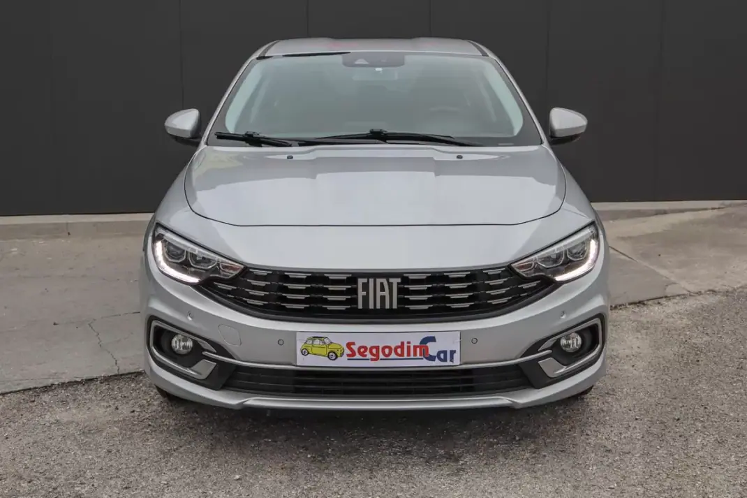 Fiat Tipo 2021 - 12250 EUR, 61465 km - 61465km - foto 2 de 26
