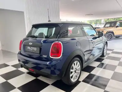 MINI One 2015 - 11990 EUR, 113320 km - AUTO.MOTO.pt - 113320km - foto 8 de 25