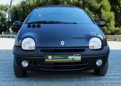 Renault Twingo 2004 - 4790 EUR, 126549 km - foto 2 de 15