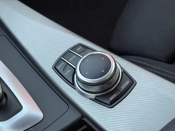 BMW 418 Gran Coupé 2019 - 23950 EUR, 54000 km - 54000km - foto 31 de 34