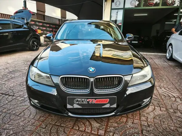 BMW 318 2010 - 8900 EUR, 360000 km - AUTO.MOTO.pt - 360000km - foto 3 de 27