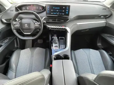 Peugeot 3008 2021 - 22900 EUR, 51000 km - AUTO.MOTO.pt - 51000km - foto 5 de 10