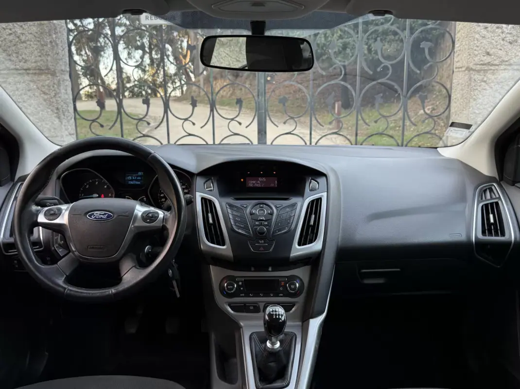 Ford Focus 2012 - 5500 EUR, 226400 km - 226400km - foto 6 de 11